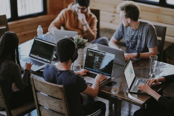 10 Tools to Help Remote Developer Teams Work Efficiently
